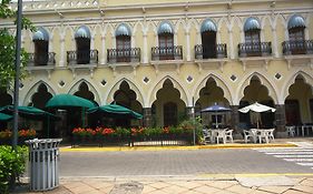 Hotel Concierge Plaza Colima